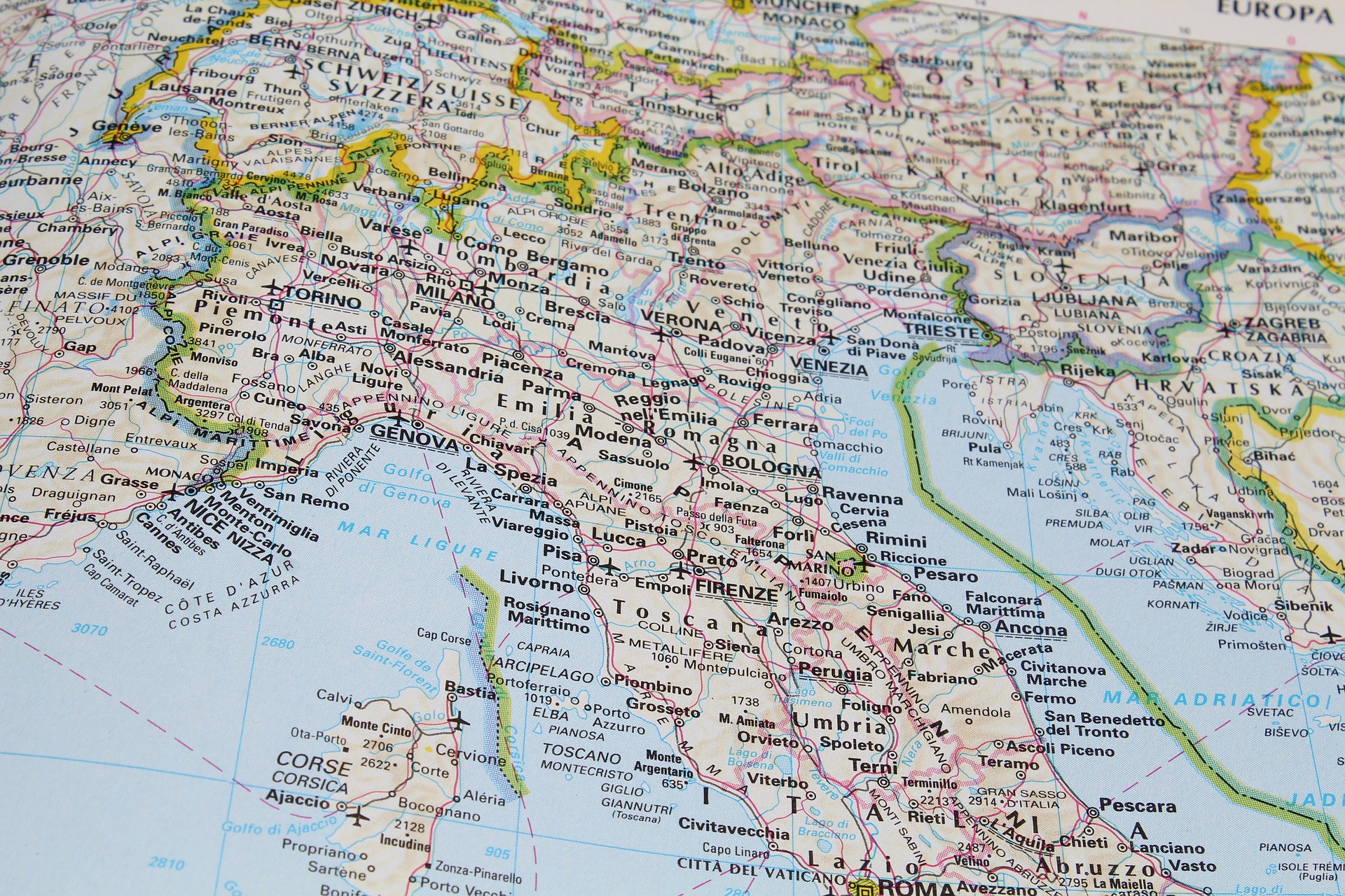 Italia: cartina politica - ScuolaMania